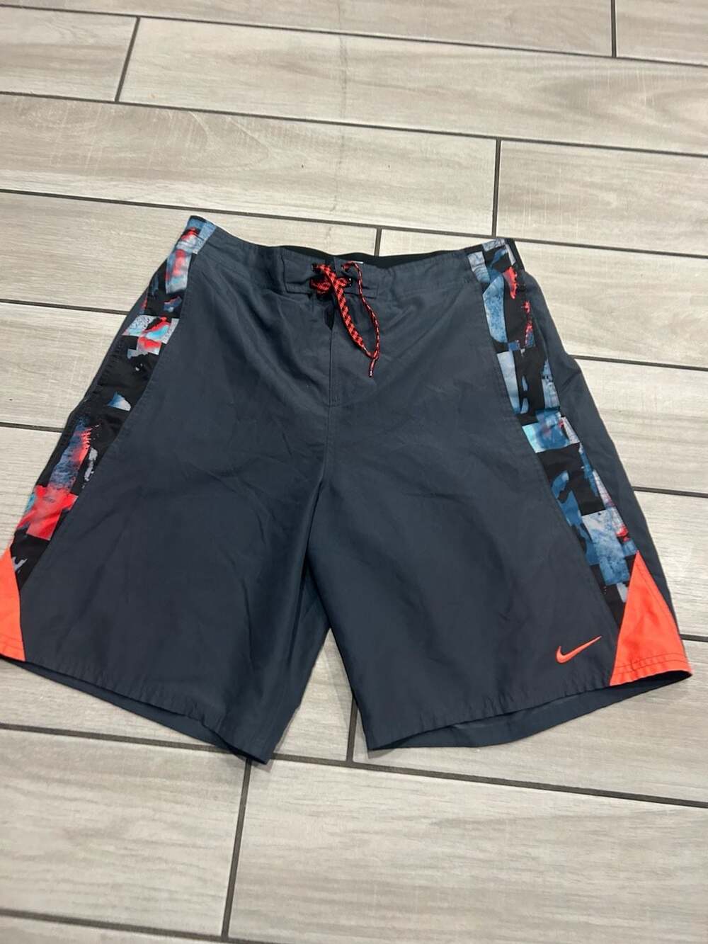 Nike Board Shorts Size LT Gray Swim Trunks Swimwear